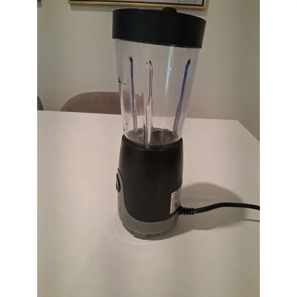 Bella Personal Blender 42871B1 Single Serve Smoothie Maker Black 240W Tested